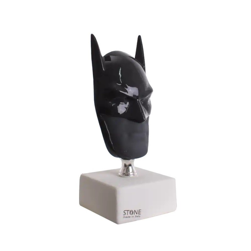 Batman Medio su Base - Decorazione Unica e Raffinata Batman Medio su Base - Decorazione Unica e Raffinata