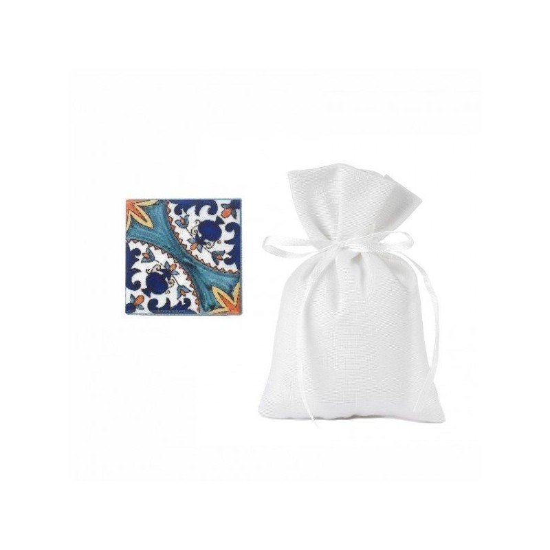 Segnaposto Caltagirone: Eleganza e Personalizzazione Unica Segnaposto Caltagirone: Eleganza e Personalizzazione Unica