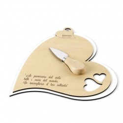 Tagliere cuore in legno tortora: eleganza per la tua casa