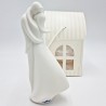 Statua Sposini in Ceramica Bacio con Led - Bomboniere Uniche Statua Sposini in Ceramica Bacio con Led - Bomboniere Uniche