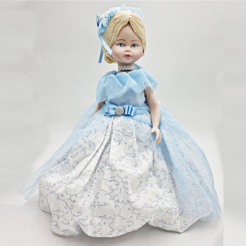 Principessa in Porcellana Handmade: Eleganza e Design Unici Principessa in Porcellana Handmade: Eleganza e Design Unici