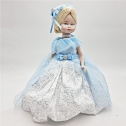 Principessa in Porcellana Handmade: Eleganza e Design Unici