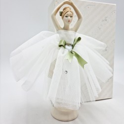Ballerina in Porcellana: Eleganza per la tua Casa