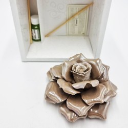 Profumatore Rosa Tortora in Ceramica di Capodimonte - Eleganza e Design