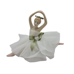 Ballerina in Porcellana: Eleganza per le tue Bomboniere