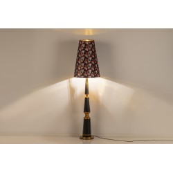 Piantana Bishop Nera 172cm: Eleganza per la tua casa